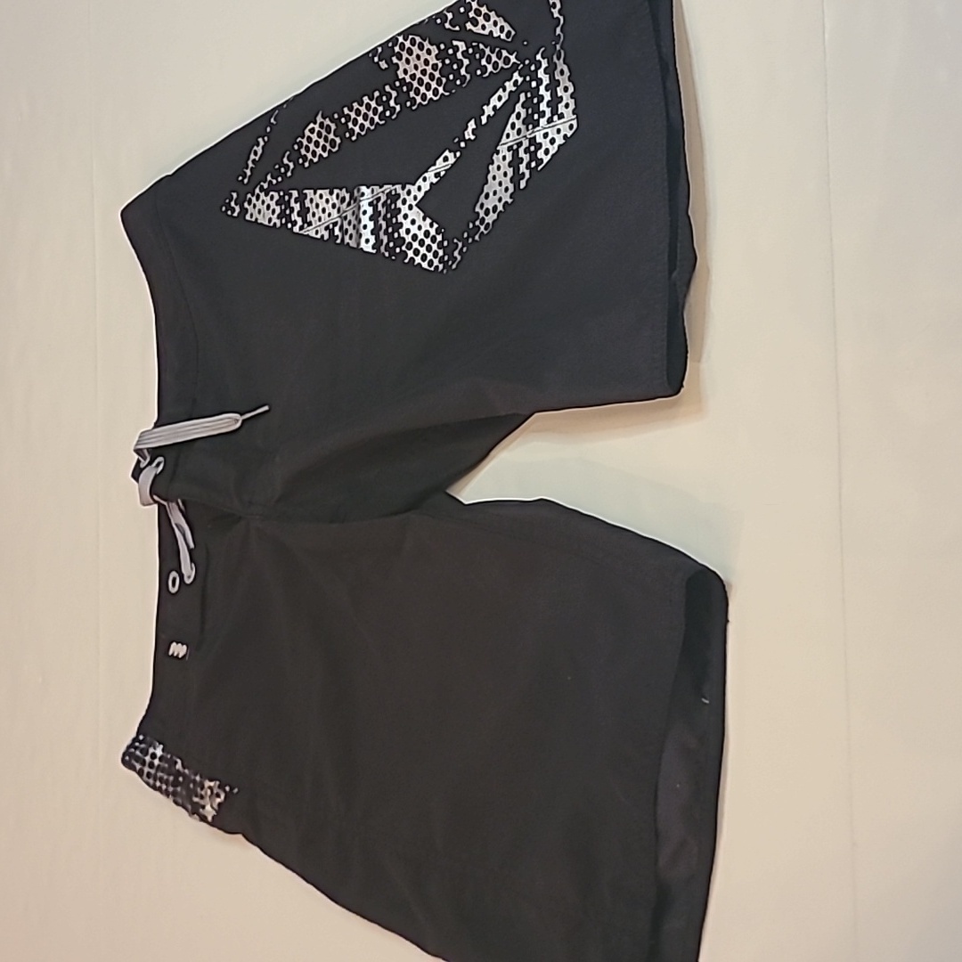 Final Price 708 Volcom Board Shorts